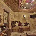 Old Town Stone House Готель 4*