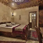 Old Town Stone House Готель Гьореме
