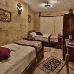 Готель Old Town Stone House 4*