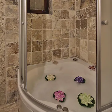 Old Town Stone House 4* Goreme