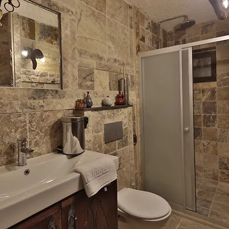 Old Town Stone House 4*