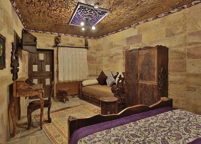 Old Town Stone House Отель Гореме